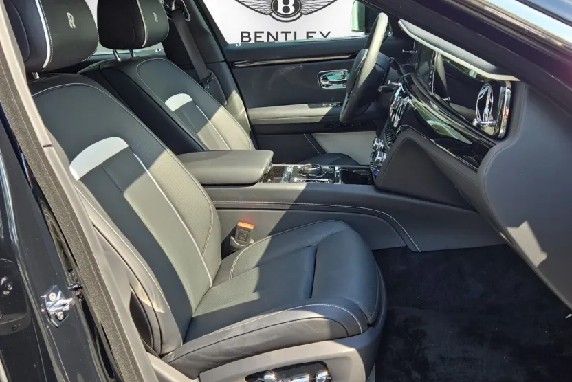 2022 Rolls Royce Ghost RR21 photo 1