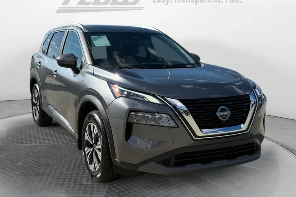 2023 Nissan Rogue SV photo 1
