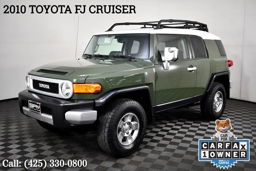 2010 Toyota FJ Cruiser Base photo 1
