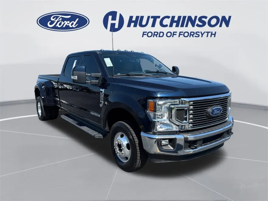 2022 Ford F-350 Lariat photo 1