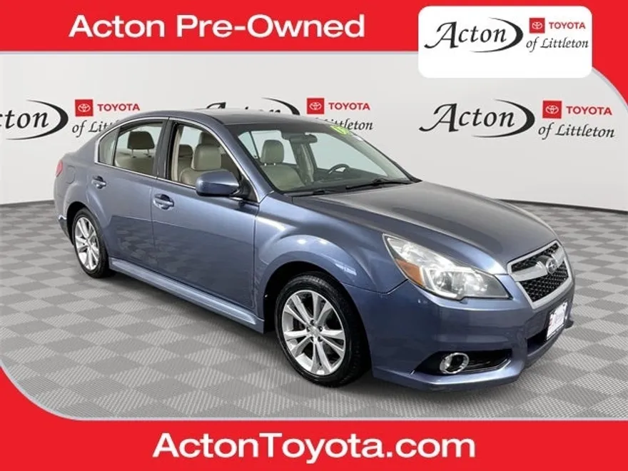 2013 Subaru Legacy 2.5i Limited photo 1