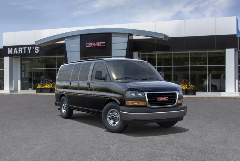 2025 Gmc Savana Passenger 2500 LT photo 1
