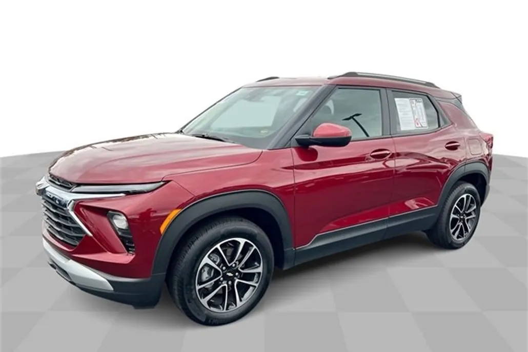 2024 Chevrolet Trailblazer LT photo 1