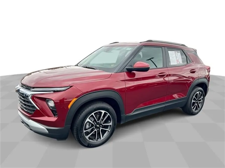 2024 Chevrolet Trailblazer LT photo 1