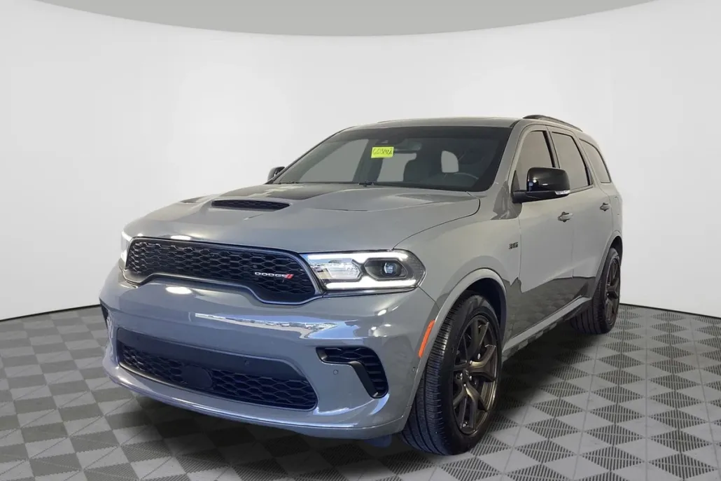 2025 Dodge Durango R/T Plus photo 1