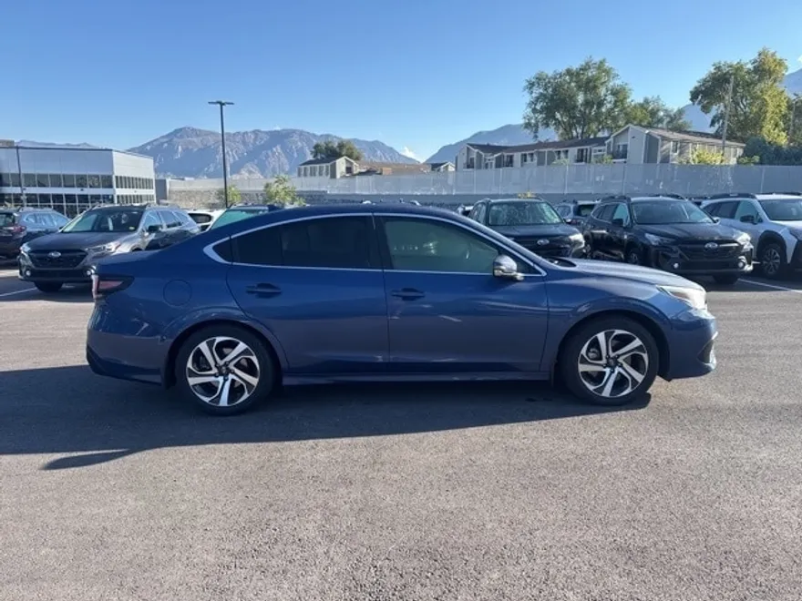 2021 Subaru Legacy Limited photo 1