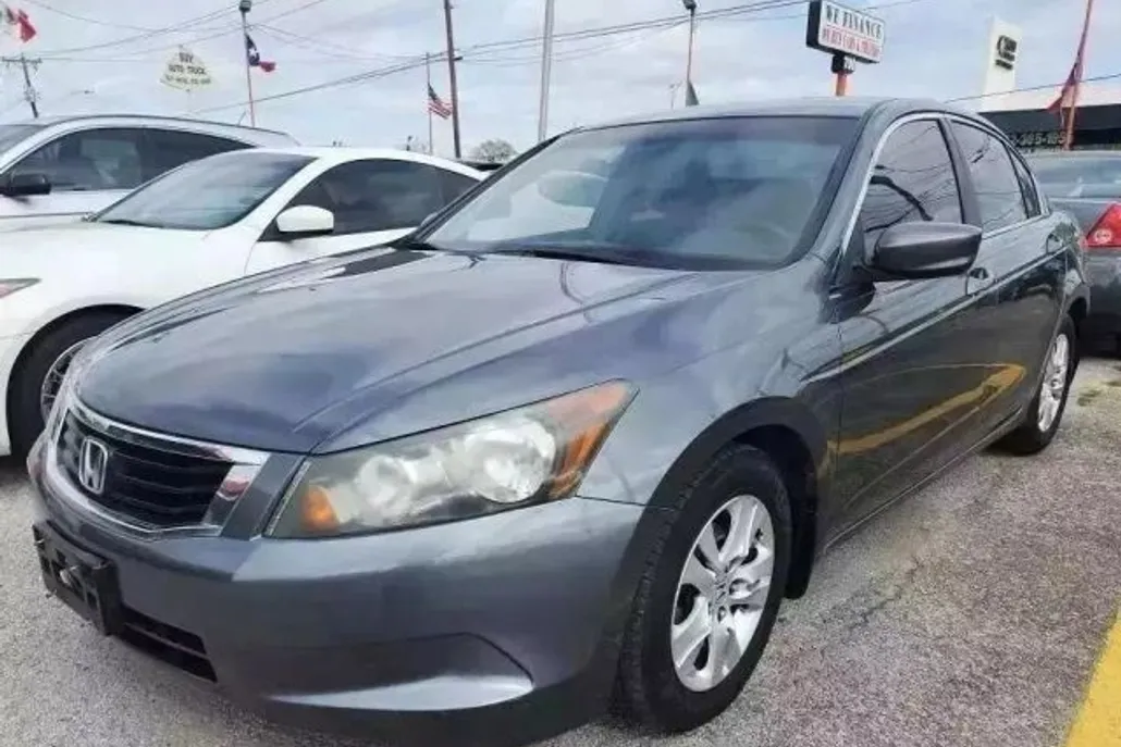 2012 Honda Accord LX photo 1