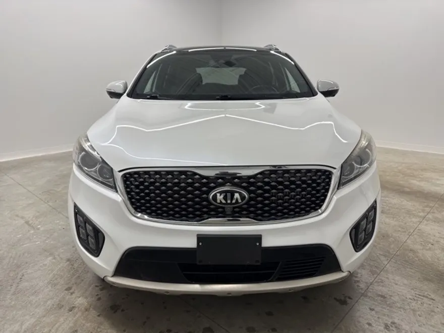 2016 Kia Sorento SX Limited photo 1