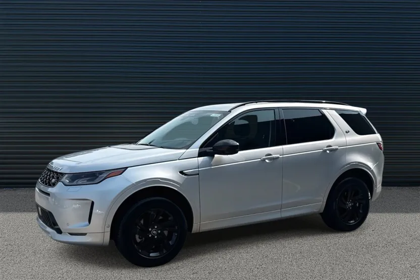 2025 Land Rover Discovery Sport S photo 1