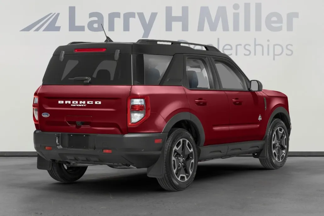 2021 Ford Bronco Sport Outer Banks photo 1