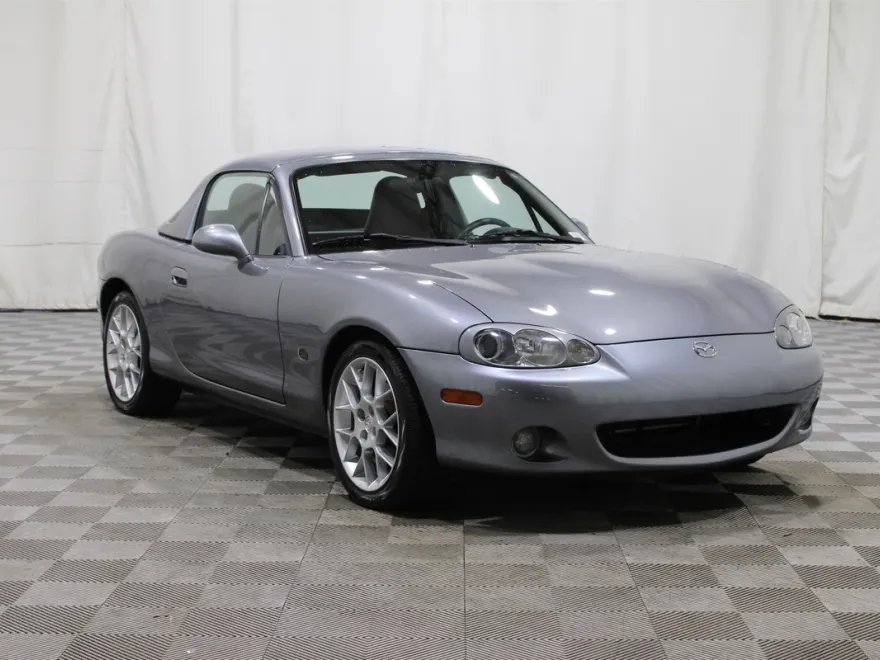 2002 Mazda MX-5 Miata Miata photo 1