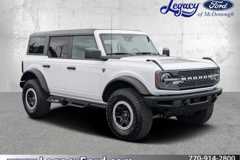 2024 Ford Bronco Badlands photo 1