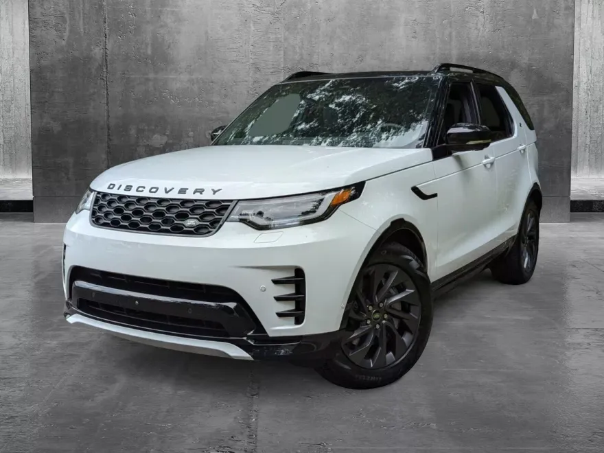 2024 Land Rover Discovery SE photo 1