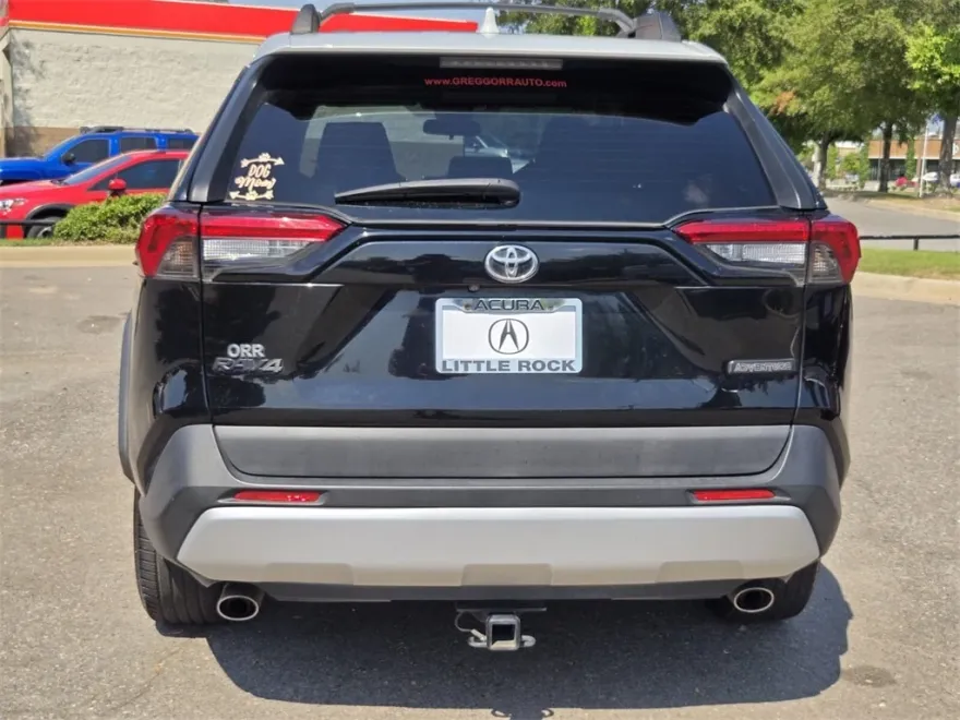 2019 Toyota RAV4 Adventure photo 1