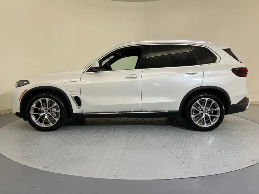 2025 Bmw X5 xDrive50e photo 1