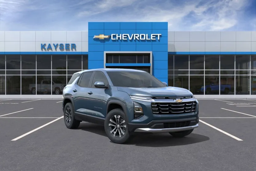 2026 Chevrolet Equinox LT photo 1
