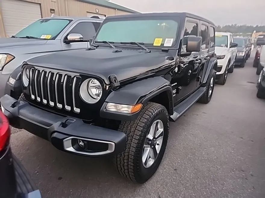 2019 Jeep Wrangler Unlimited Sahara photo 1