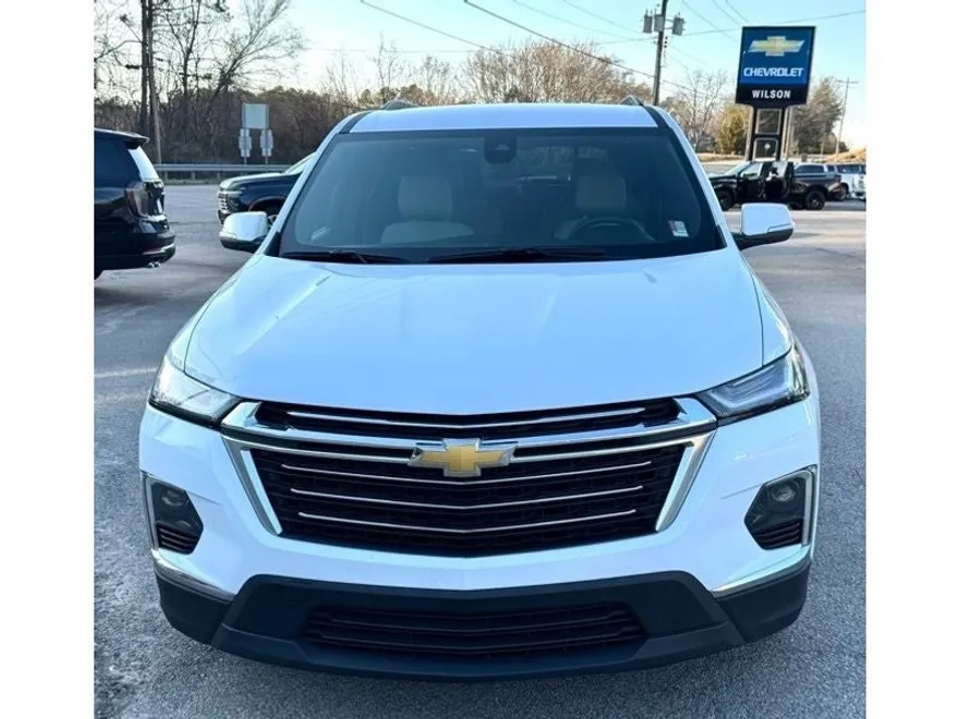 2023 Chevrolet Traverse Leather photo 1