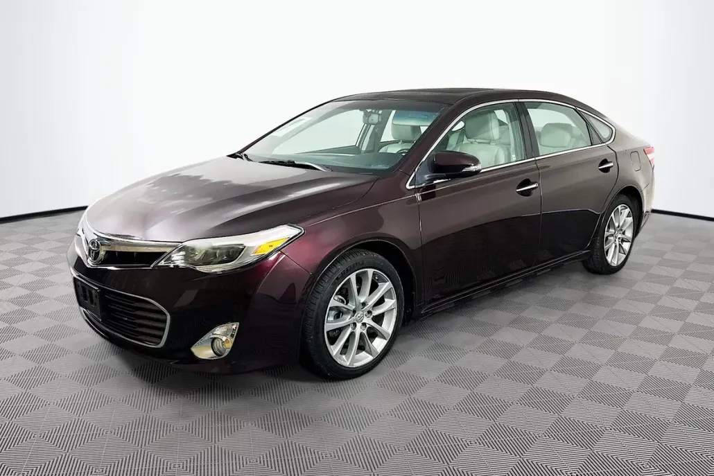 2014 Toyota Avalon XLE Touring photo 1