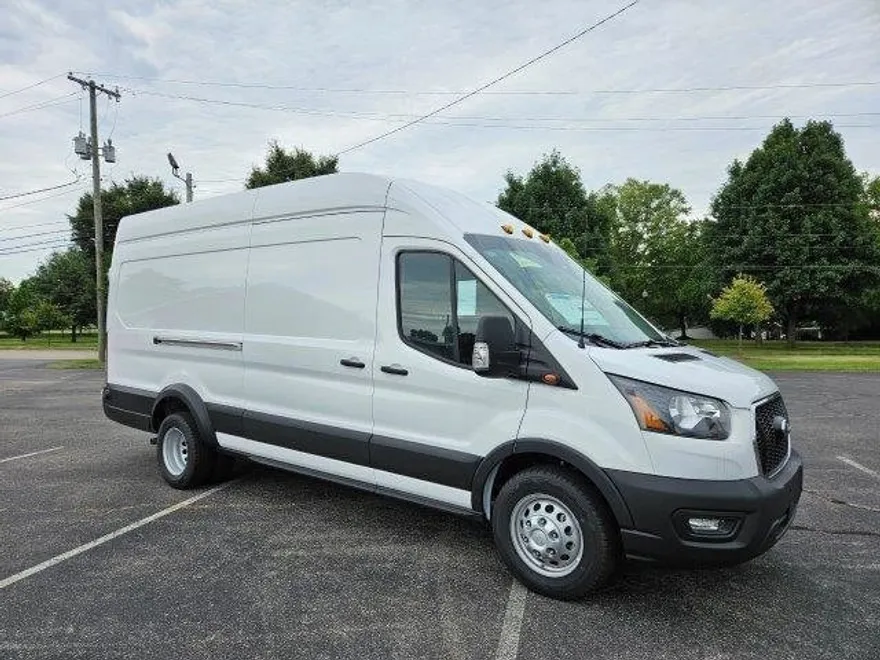 2024 Ford Transit photo 1