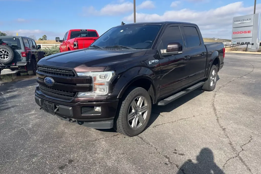 2019 Ford F-150 Lariat photo 1
