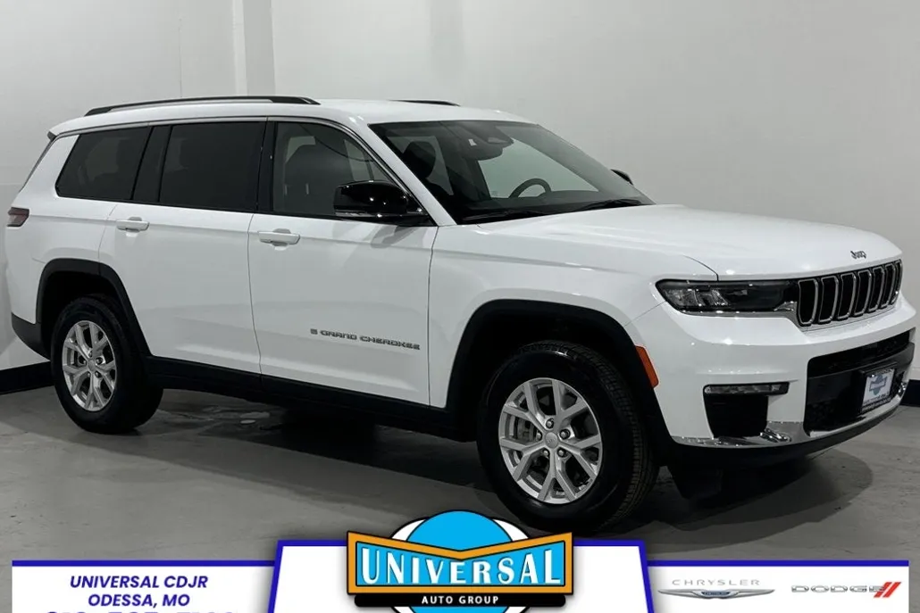 2023 Jeep Grand Cherokee Limited photo 1