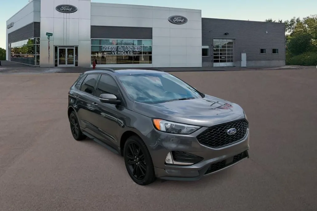 2020 Ford Edge ST photo 1