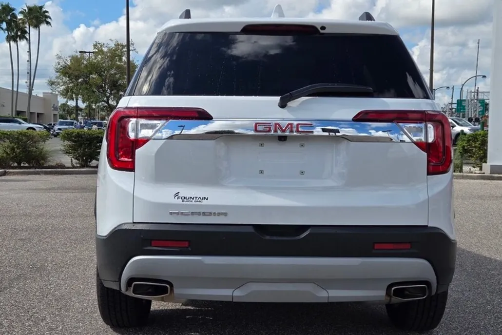 2023 Gmc Acadia SLE photo 1