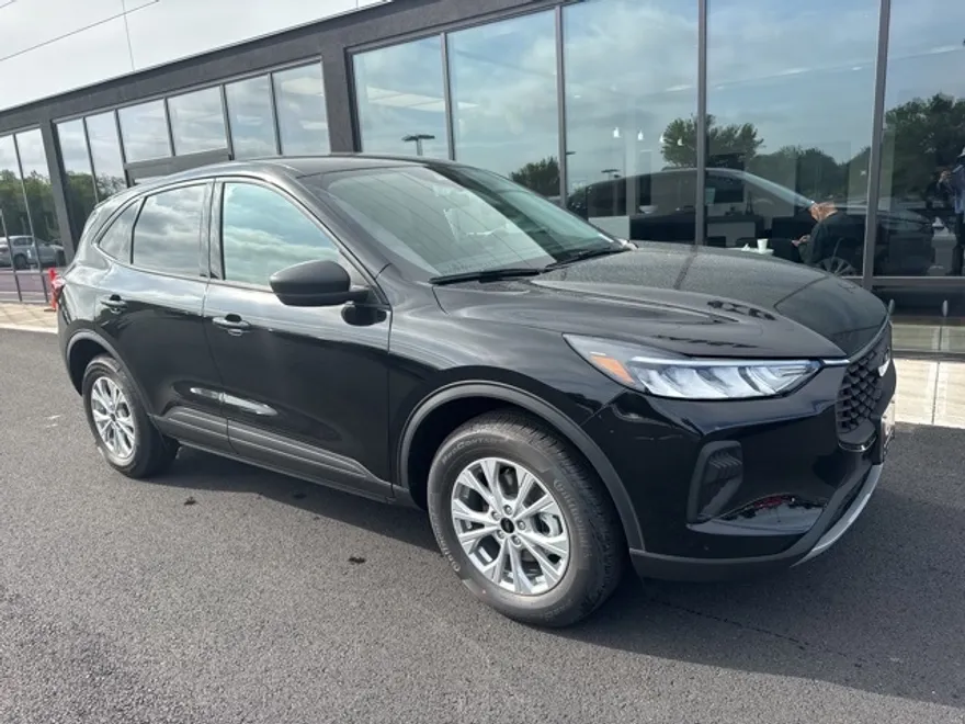 2025 Ford Escape Active photo 1