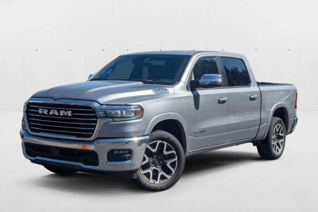 2025 Ram 1500 Laramie photo 1