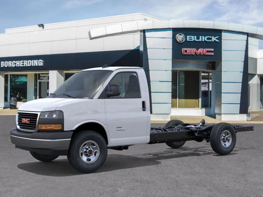 2025 Gmc Savana Cutaway 3500 photo 1