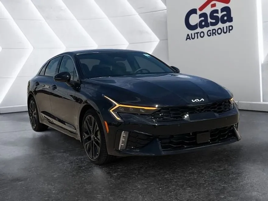2026 Kia K5 GT photo 1