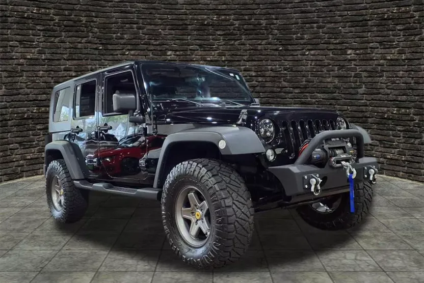 2009 Jeep Wrangler Unlimited X photo 1