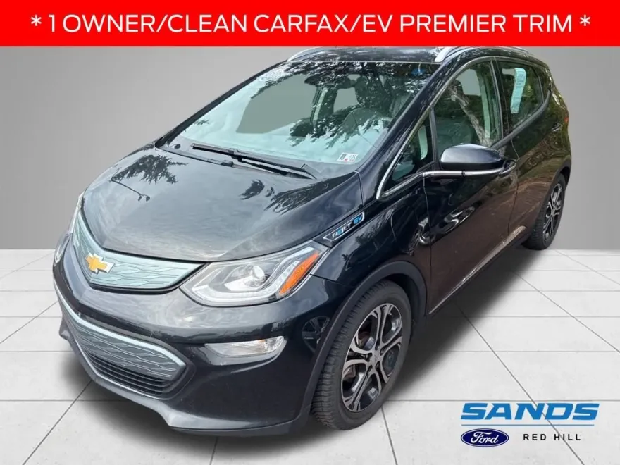 2017 Chevrolet Bolt EV Premier photo 1