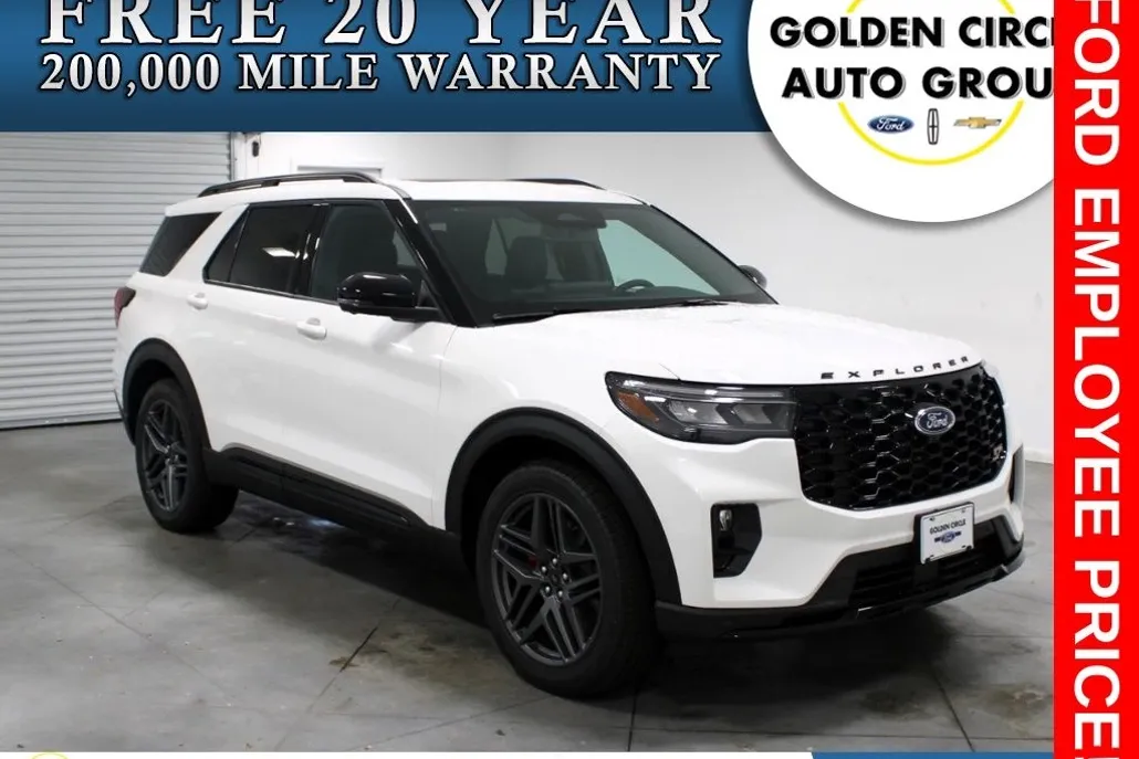 2025 Ford Explorer ST photo 1