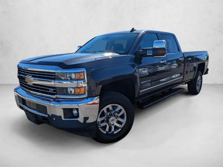 2015 Chevrolet Silverado 2500HD LTZ photo 1
