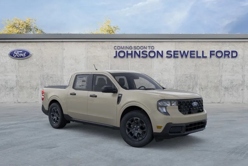 2025 Ford Maverick XLT photo 1