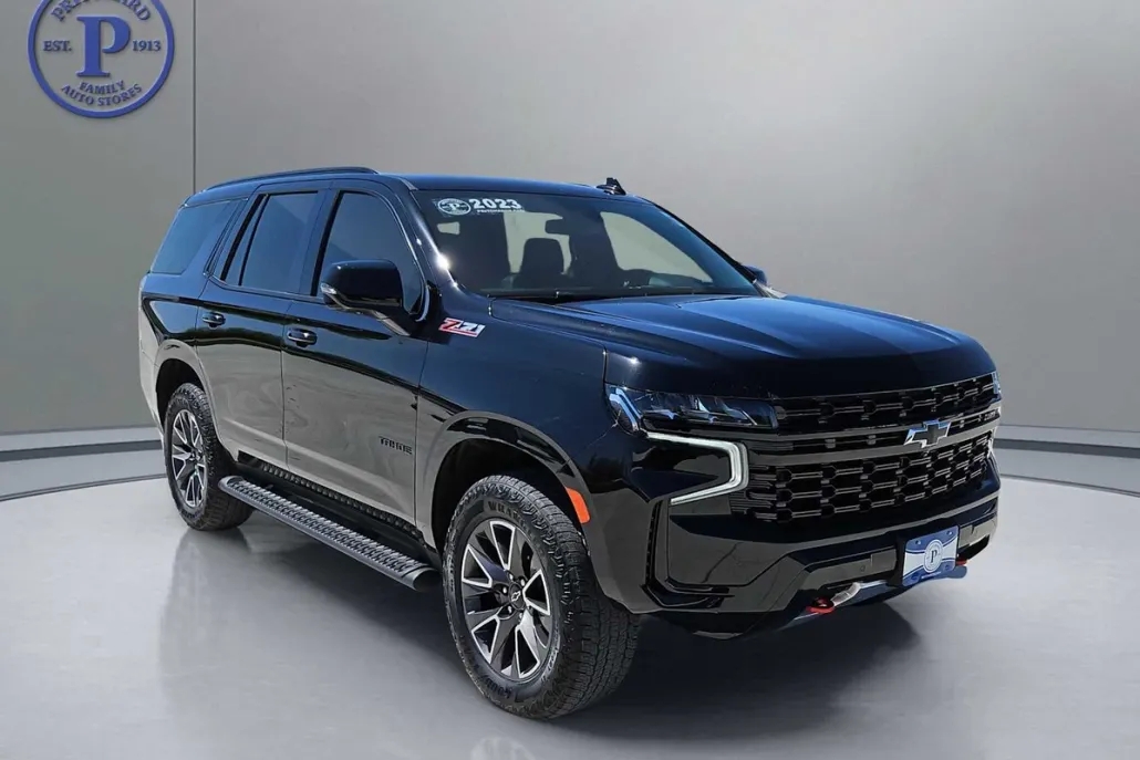 2023 Chevrolet Tahoe Z71 photo 1