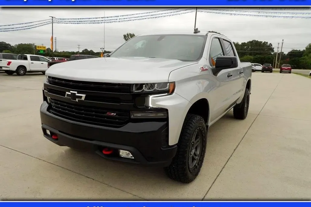 2022 Chevrolet Silverado 1500 LT Trail Boss photo 1