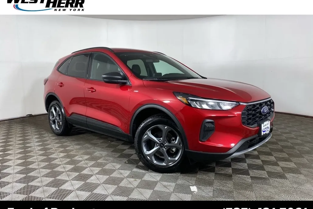 2025 Ford Escape ST-Line photo 1