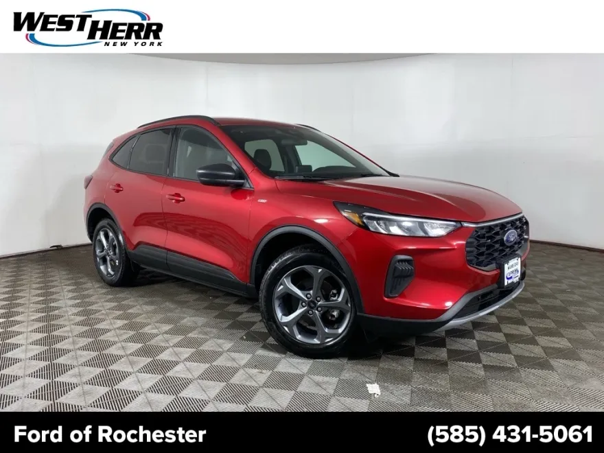 2025 Ford Escape ST-Line photo 1
