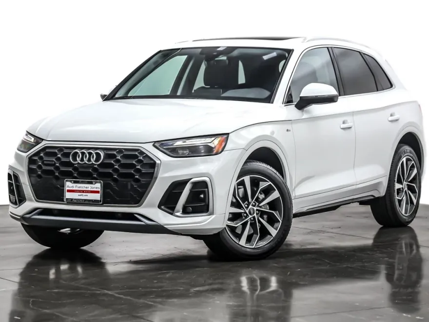 2024 Audi Q5 S line Premium Plus 45 TFSI photo 1