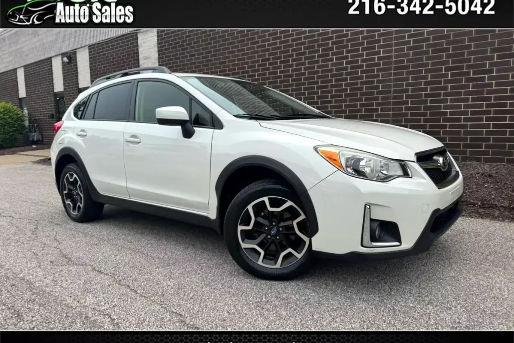 2017 Subaru Crosstrek 2.0i Premium photo 1
