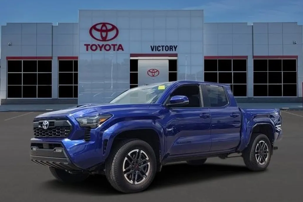 2024 Toyota Tacoma TRD Sport 4x4 Double Cab photo 1
