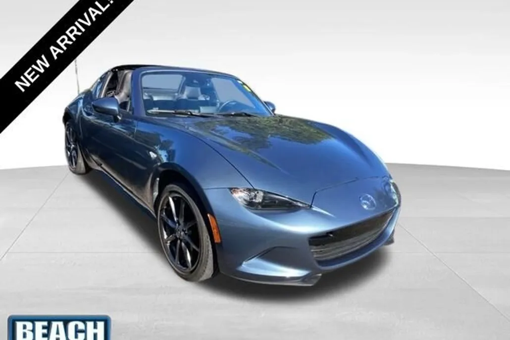 2017 Mazda MX-5 Miata RF Miata Grand Touring photo 1