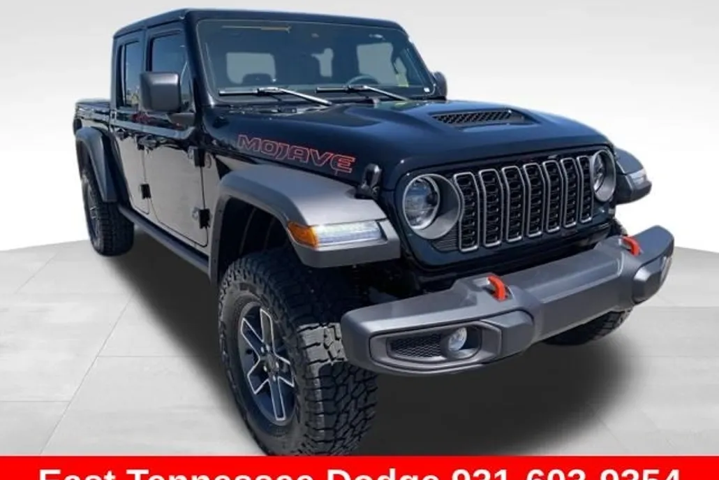 2025 Jeep Gladiator Mojave photo 1