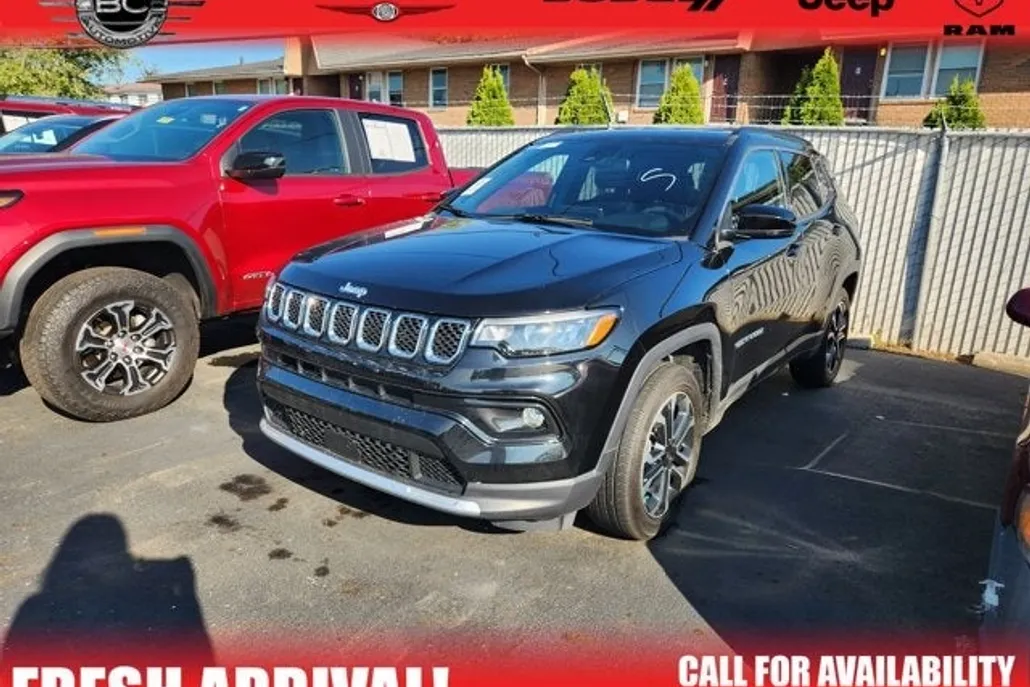 2024 Jeep Compass Limited photo 1