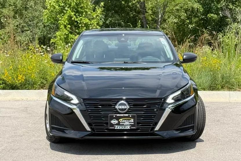 2025 Nissan Altima 2.5 S photo 1