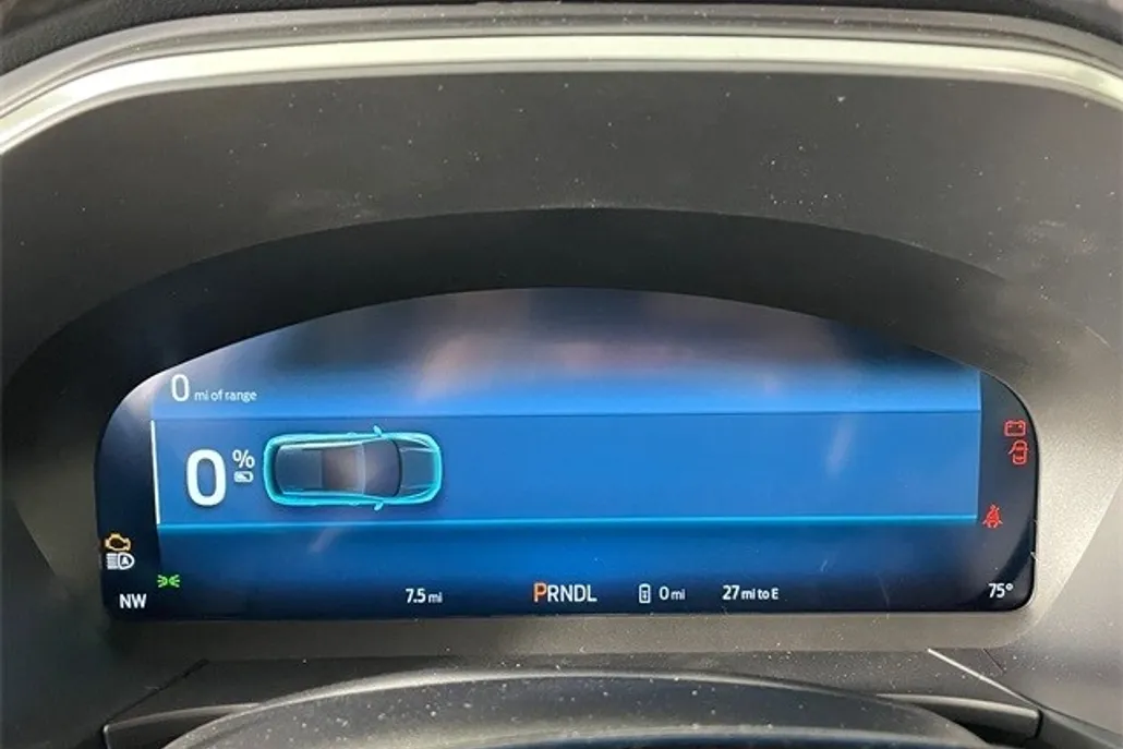 2025 Ford Escape Base photo 1