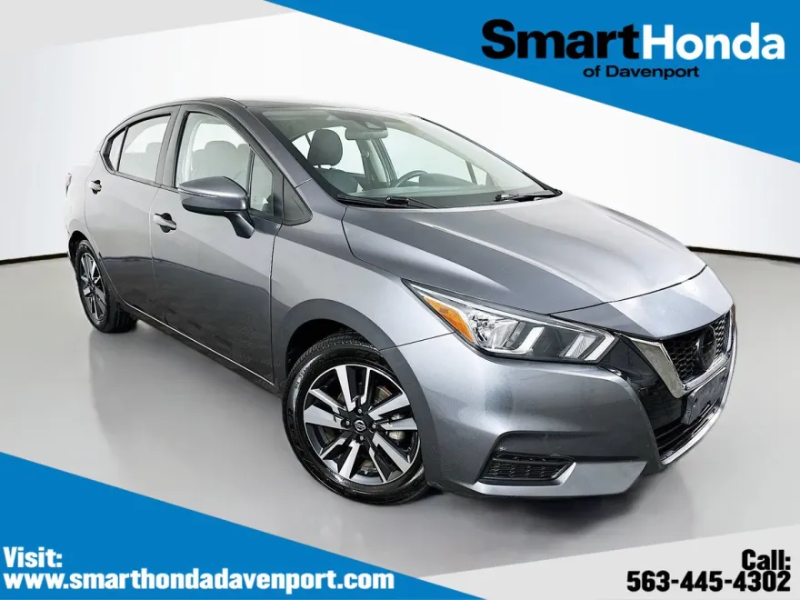2021 Nissan Versa SV photo 1